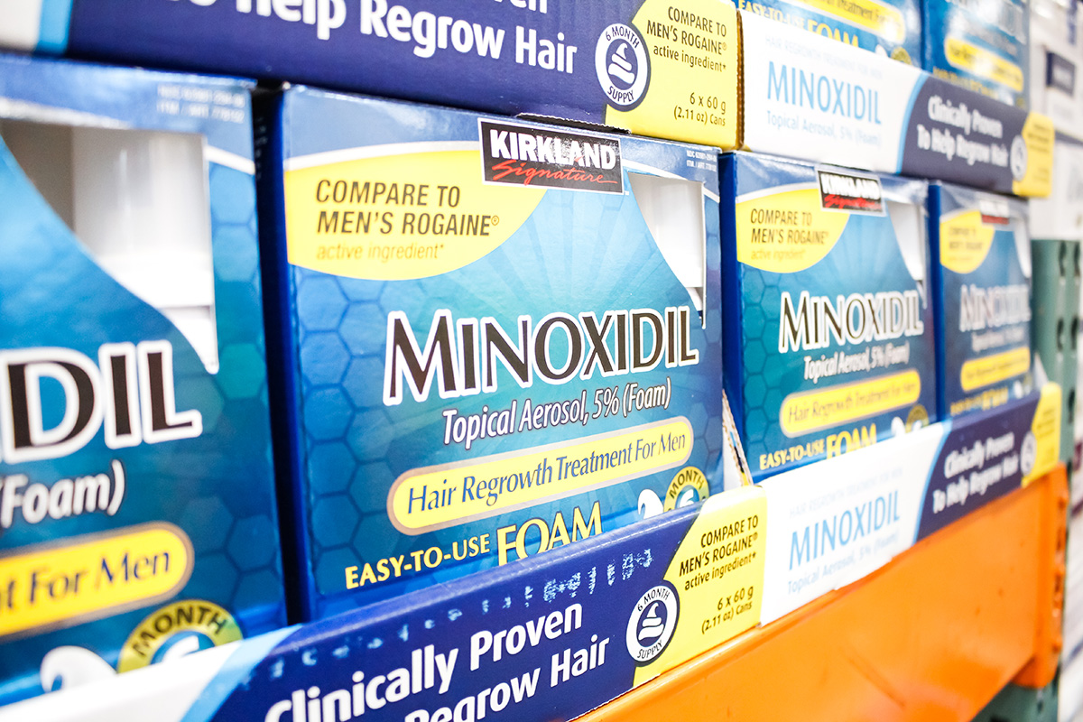 Minoxidil und seine Alternativen bei Haarausfall